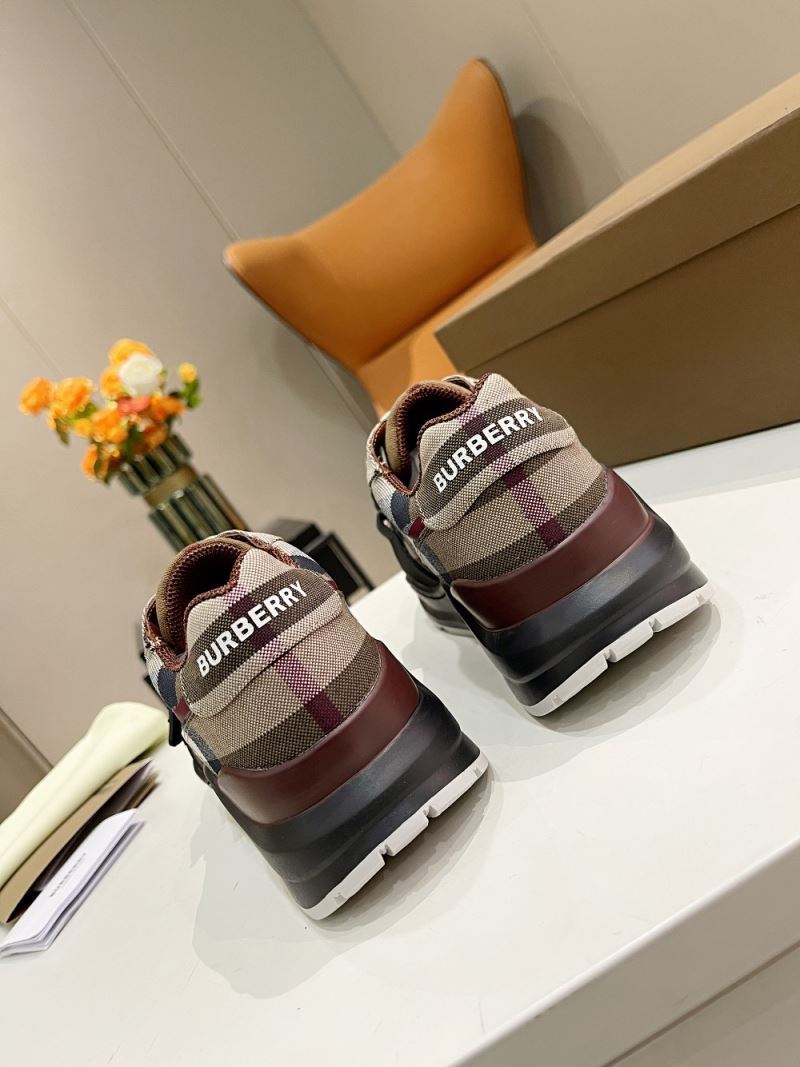 Burberry Low Shoes